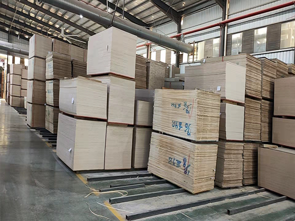 家具板工廠(chǎng)